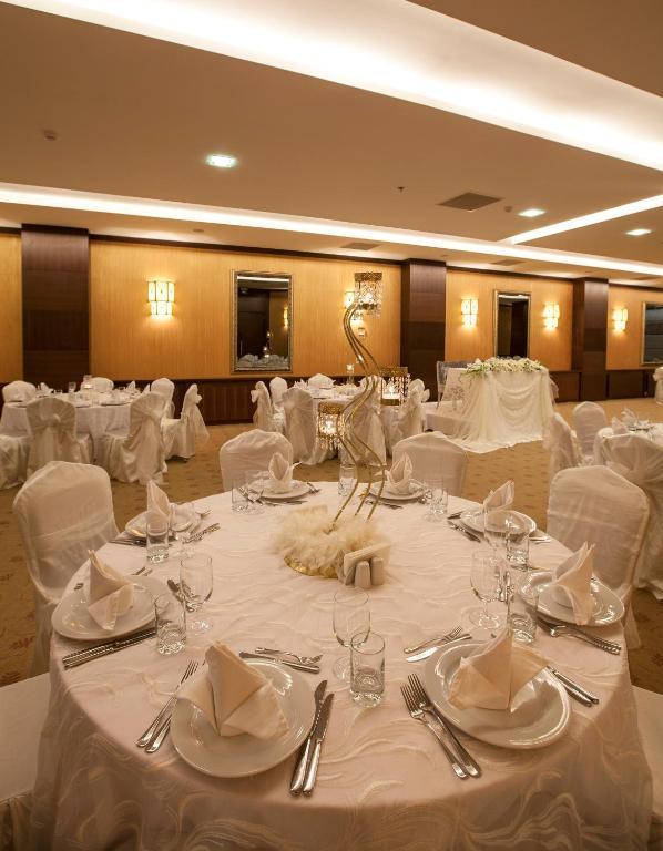Safir Hotel Gaziantep Exterior foto