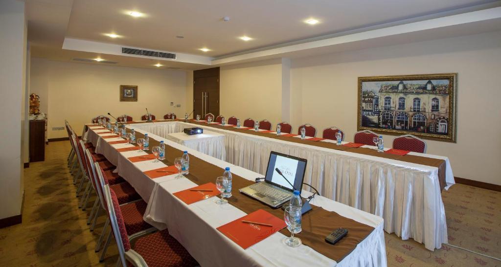 Safir Hotel Gaziantep Exterior foto