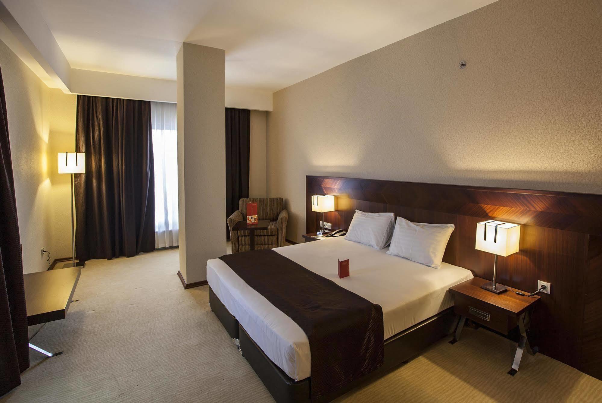Safir Hotel Gaziantep Exterior foto